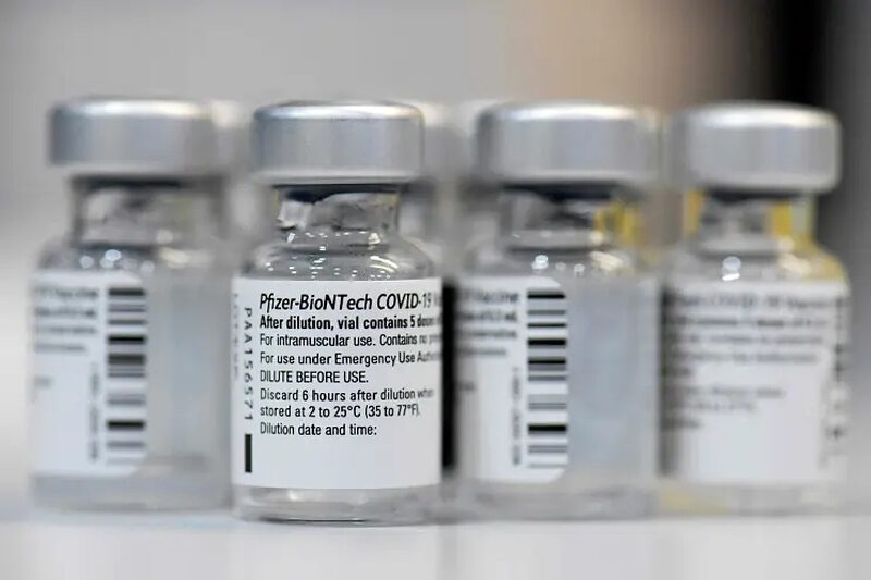 mrna covid vaccine vials pfizer mandate