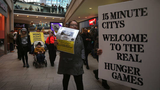 Protesters against 15-minute cities