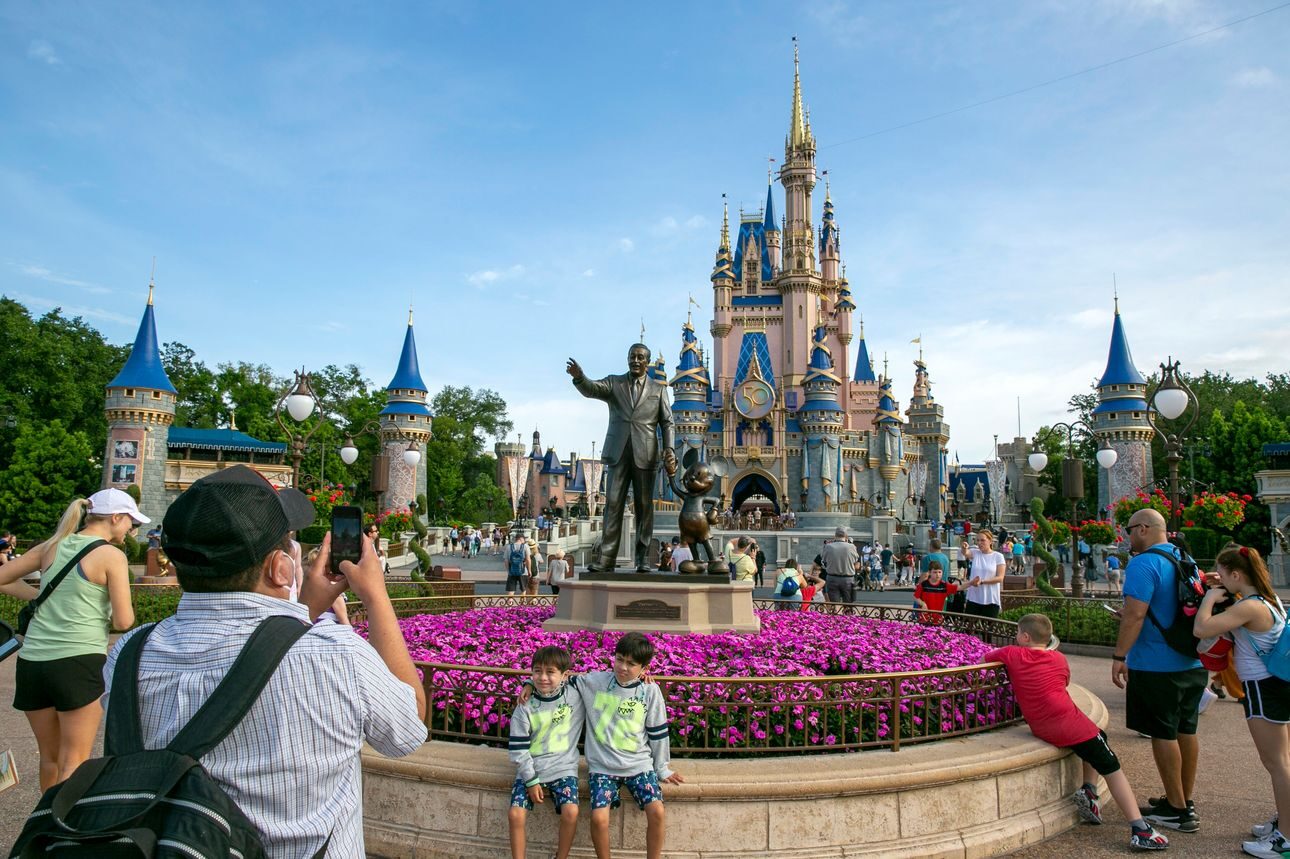 Click to enlarge disney magic kingdom
