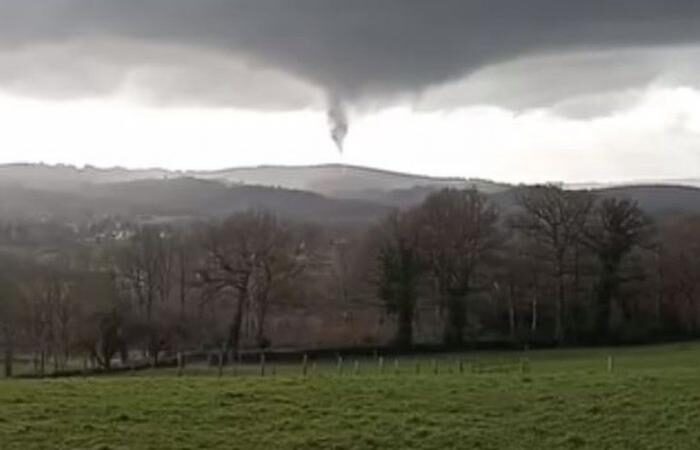 Click to enlarge A tornado hits the Creuse