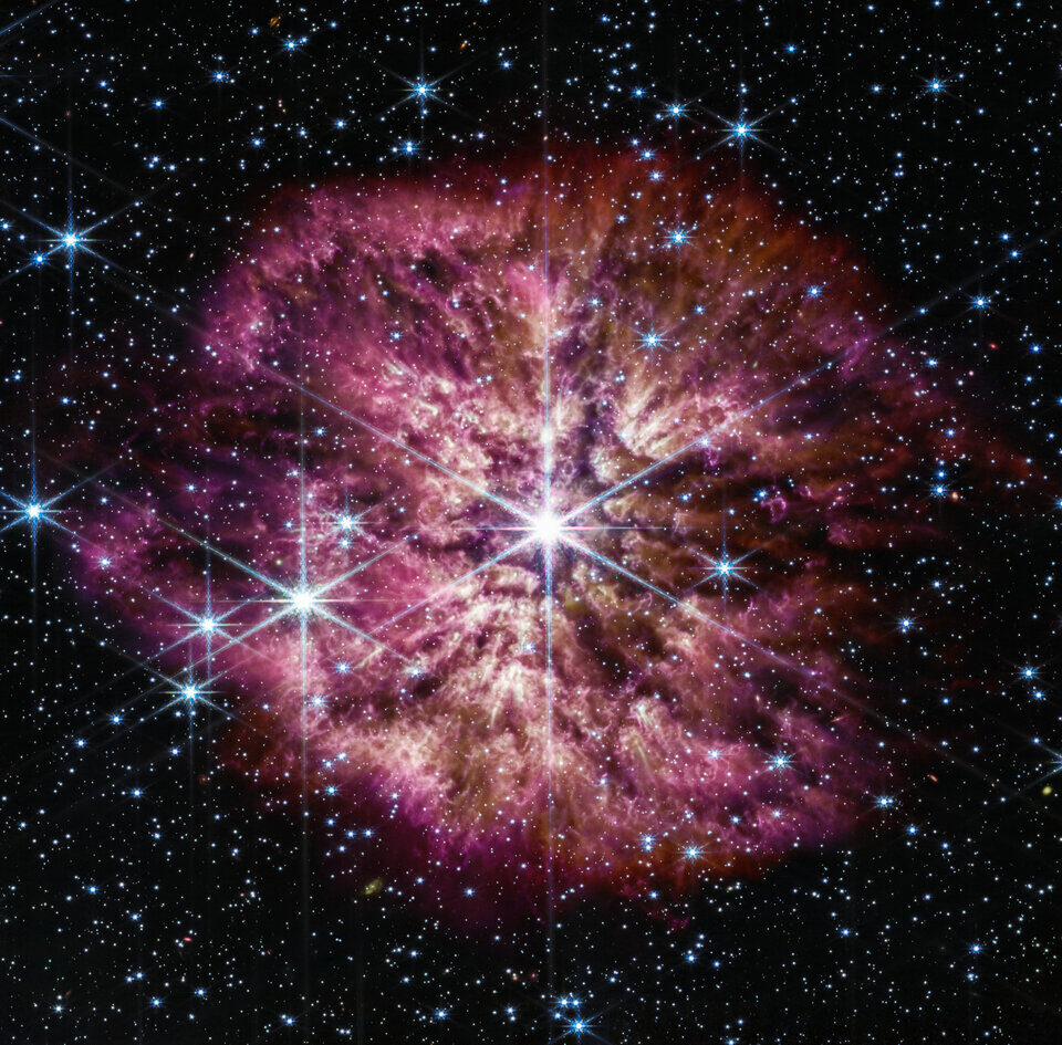 Wolf-Rayet 124 (composite image)