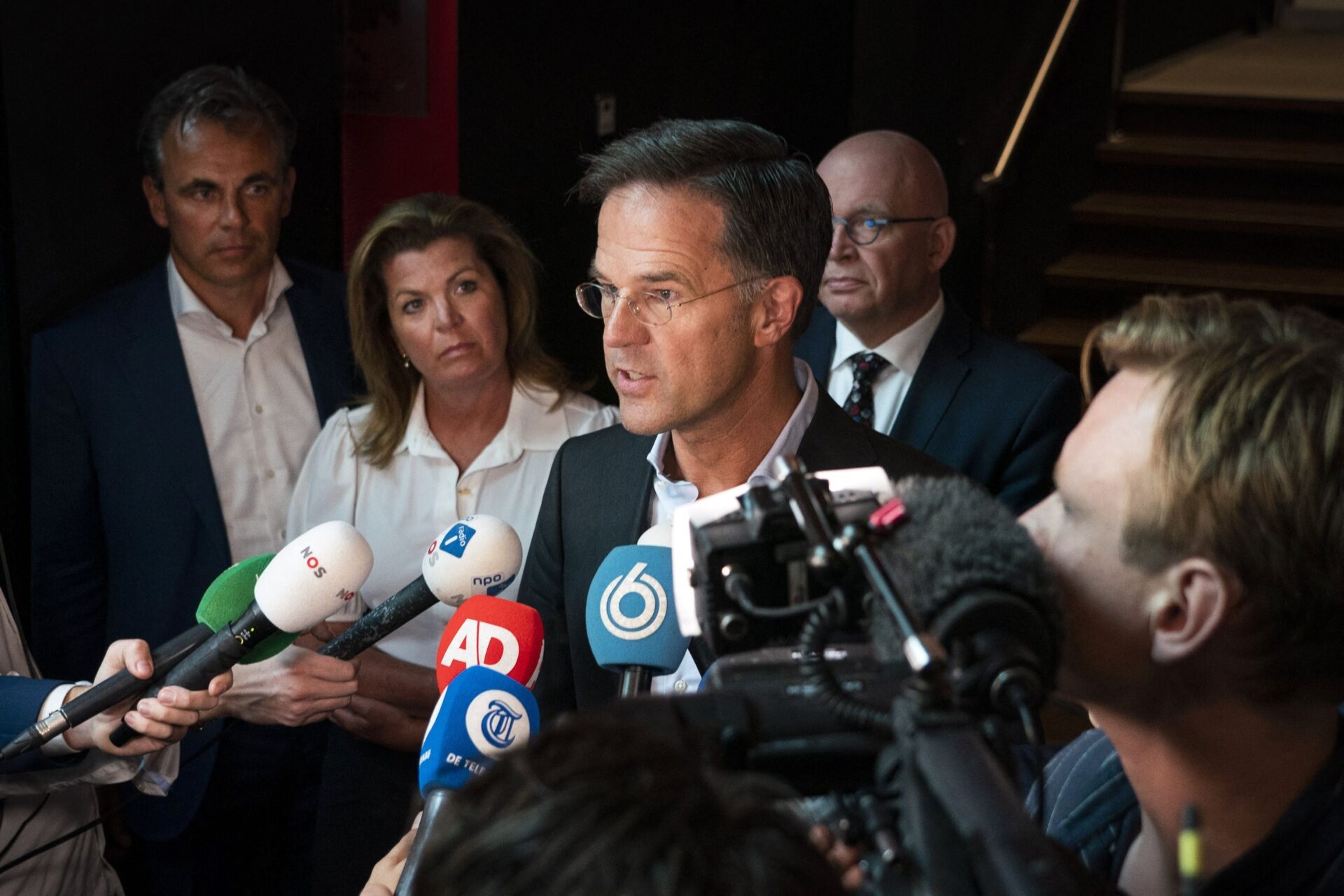 Click to enlarge Mark Rutte netherlands farmers protest