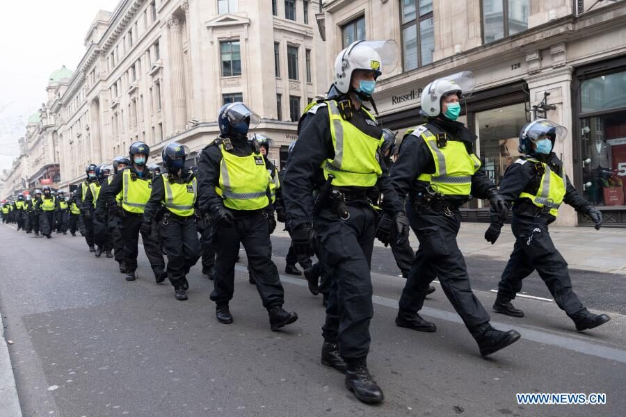 police uk lockdown