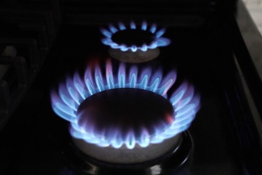 Gas stove