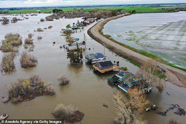 Click to enlarge flooding california