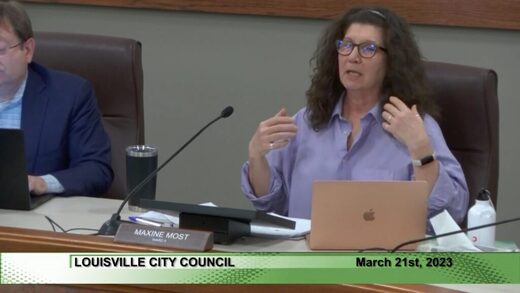 louisville ban gas station maxine most council