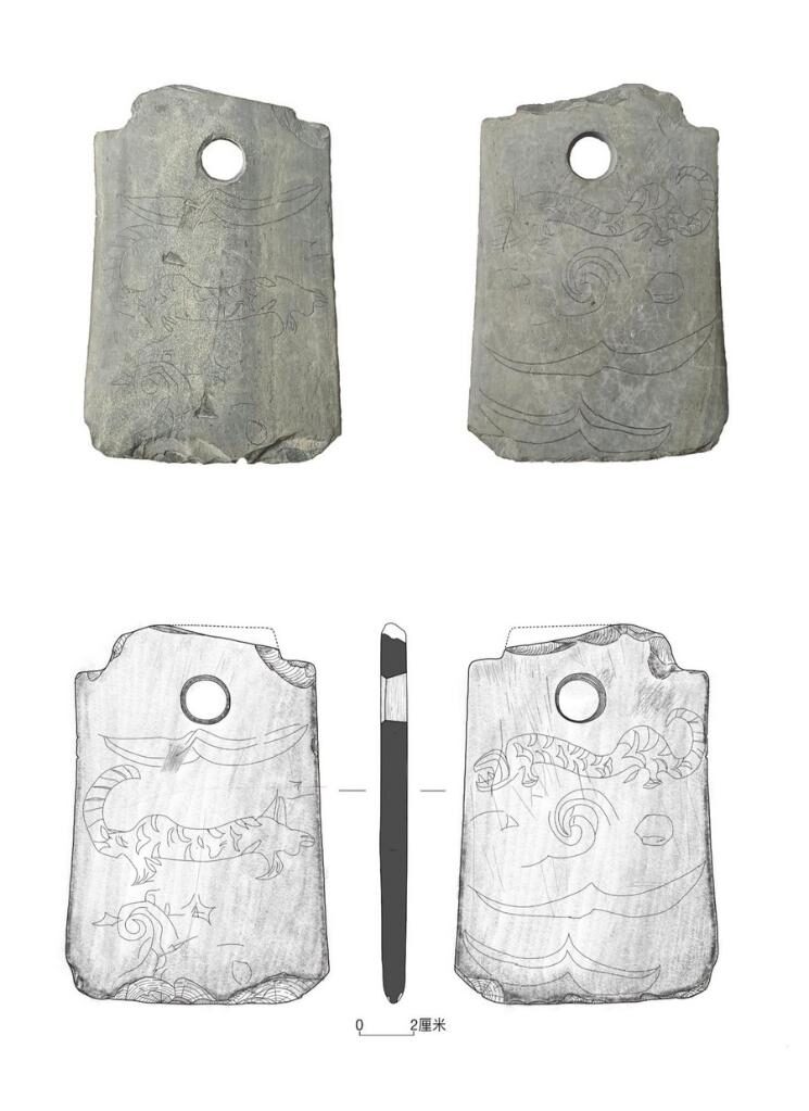 tiger-patterned axe-shaped stone relic