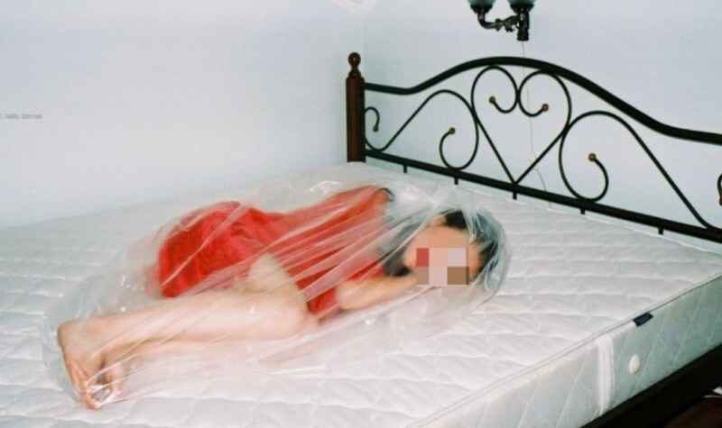 abuse child bed bag