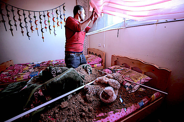 Click to enlarge gaza damage