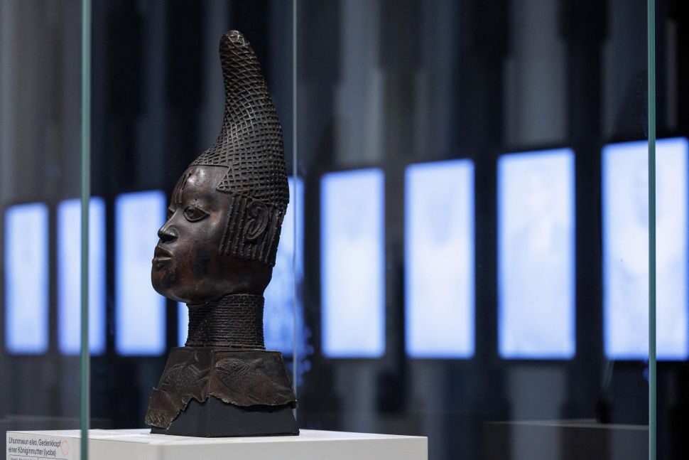 Click to enlarge Benin Bronze