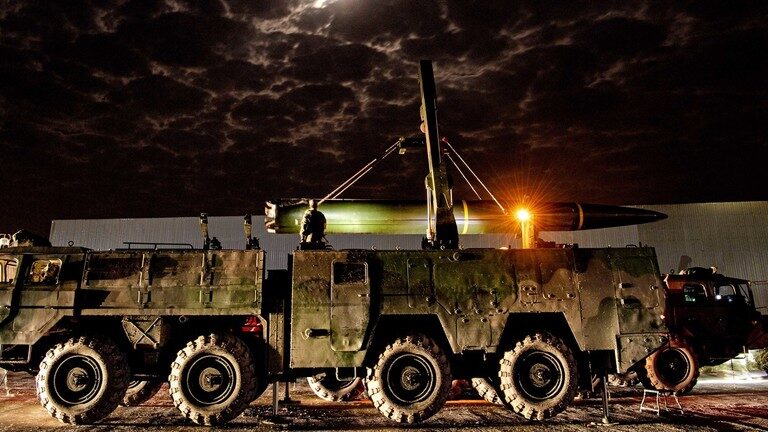 Click to enlarge Chinese People's Liberation Army (PLA) transferring a missile