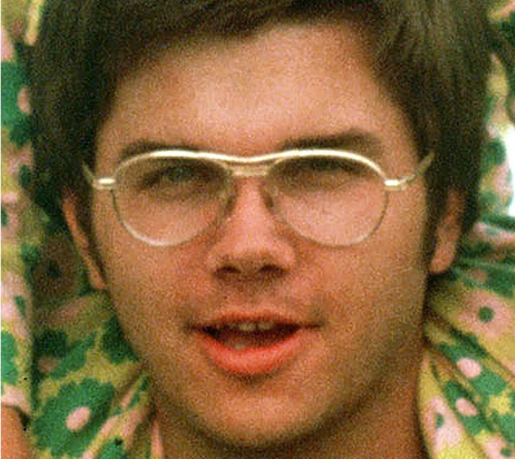 Click to enlarge Mark David Chapman
