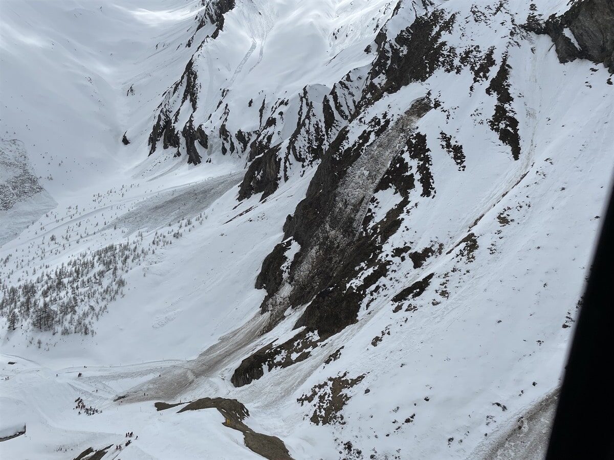 The wet avalanche spilled over the track usually used by the groomers.