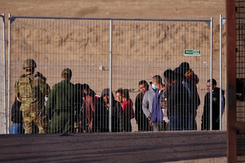 Click to enlarge illegal migrants el paso texas border
