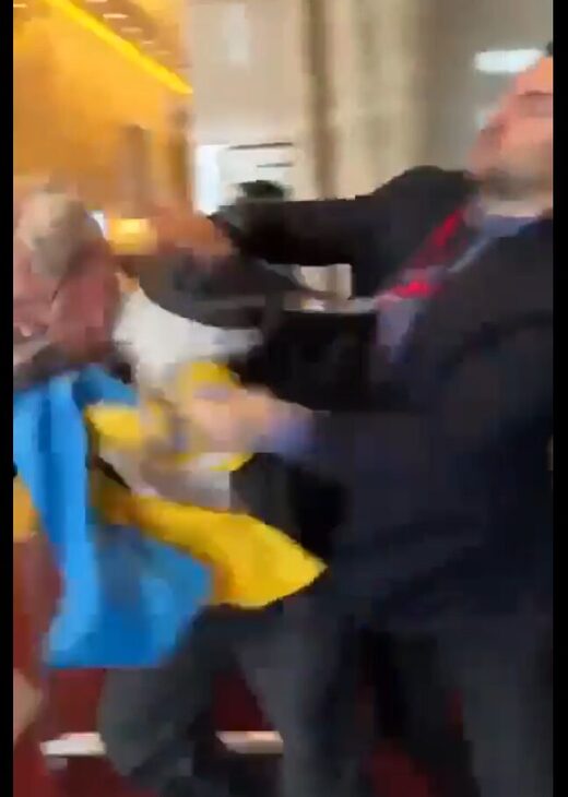ukraine russia flag