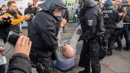 Click to enlarge Corona protestors germany