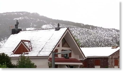 Snowfall surprises Spain after an early heat wave