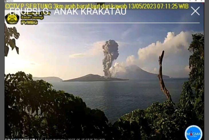 Click to enlarge CCTV recorded volcanic ash erupting from Mount Anak Krakata