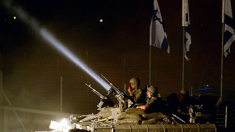 Israeli armored convoy soldiers