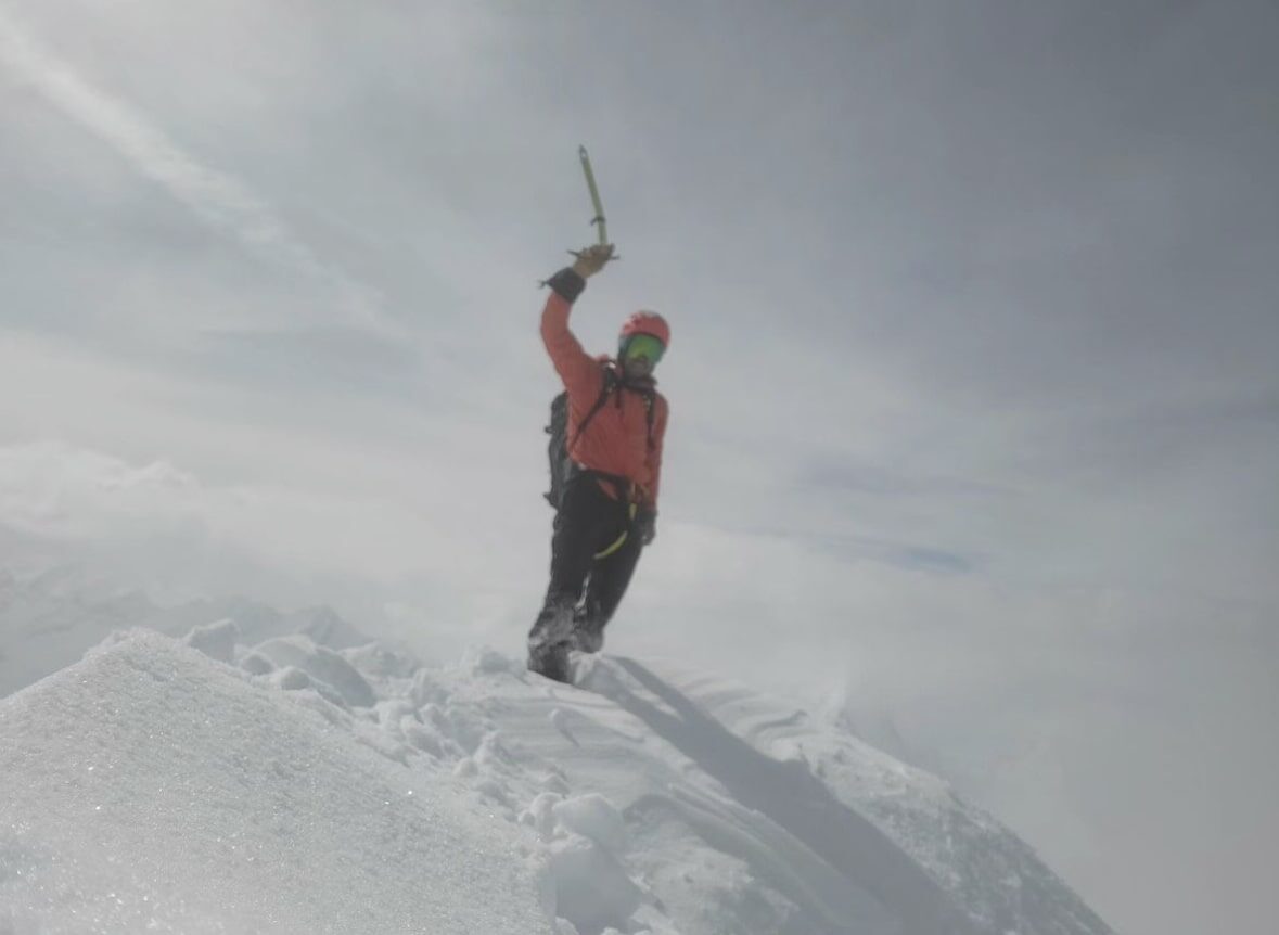 Click to enlarge The heartbreaking last picture of Kacper Tekieli at the top of Jungfrau, which he had sent to his wife and son, writing “I love you kitties”, and she had shared on social media after his death.