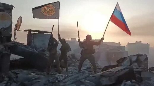 Click to enlarge russian soldiers bakhmut wagner russia flag