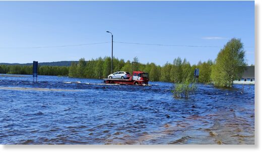 Click to enlarge Some locals in Ylitornio turned to tow trucks