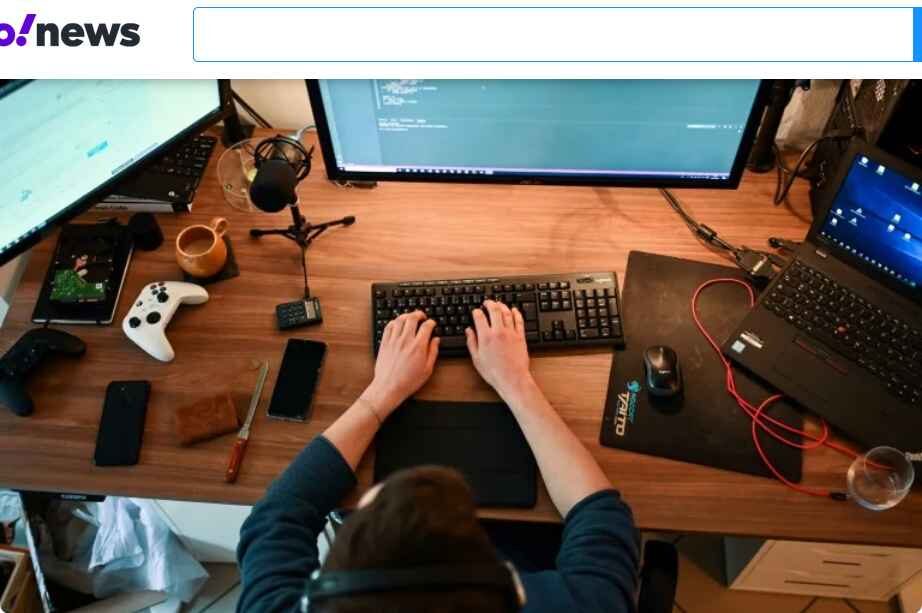 computer coding desk