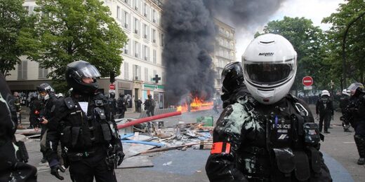 france police riots