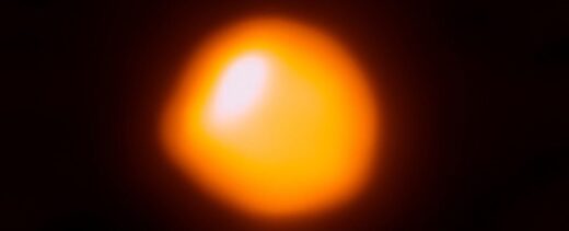 Betelgeuse is being weird again. What gives?