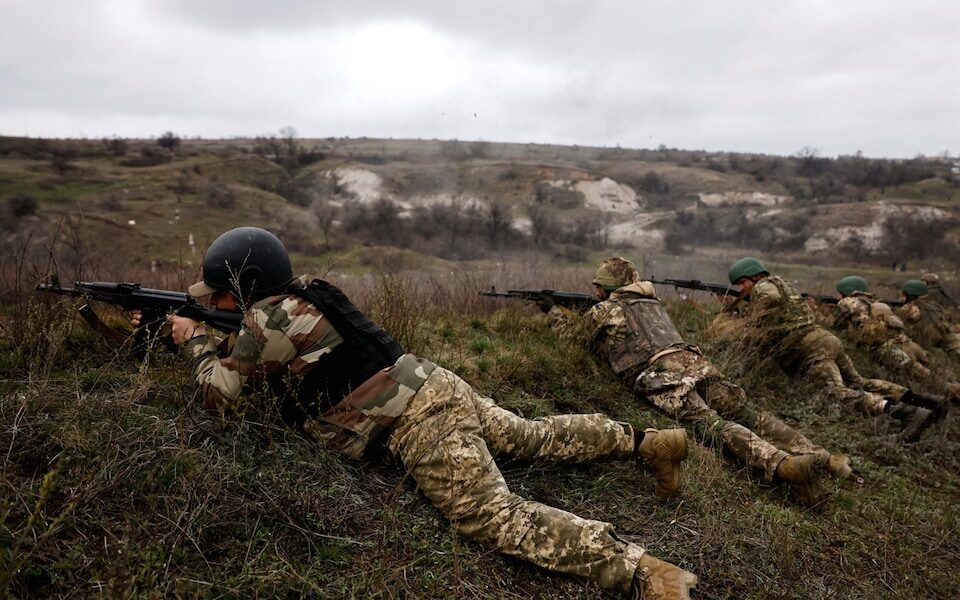 Click to enlarge Ukraine military army soldiers