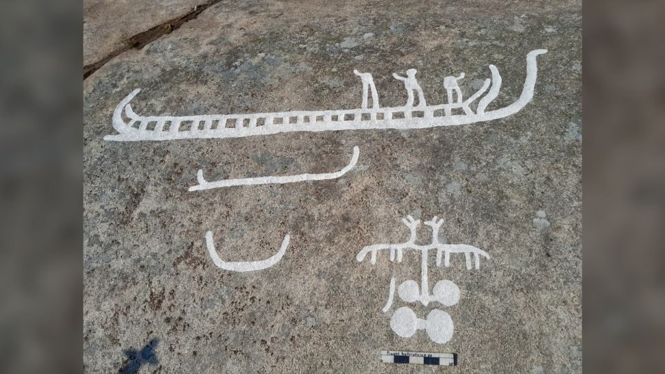 Click to enlarge Sweden petroglyphs 2
