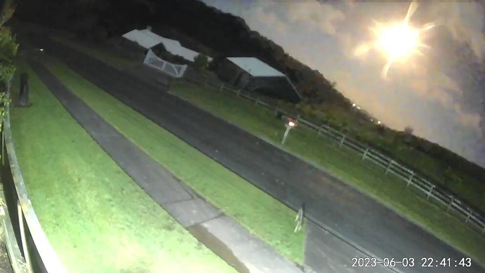The brightest flash from the meteor.