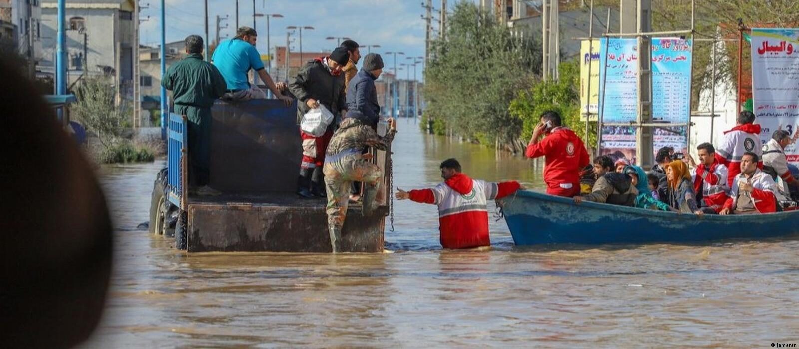 Iranian Red Crescent teams carried out rescues