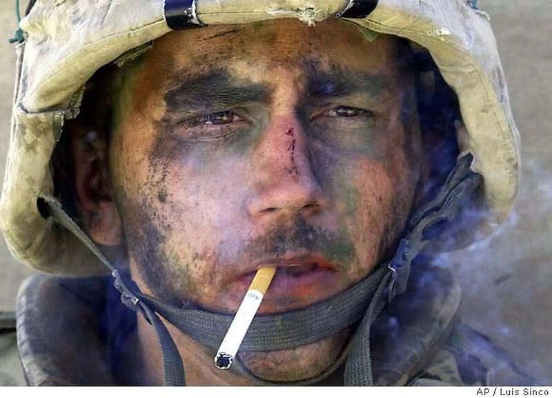 Click to enlarge soldier combat smoking