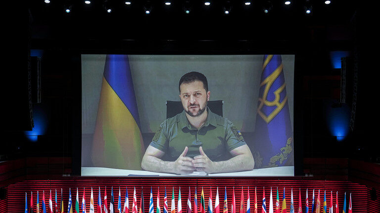 Click to enlarge Zelensky