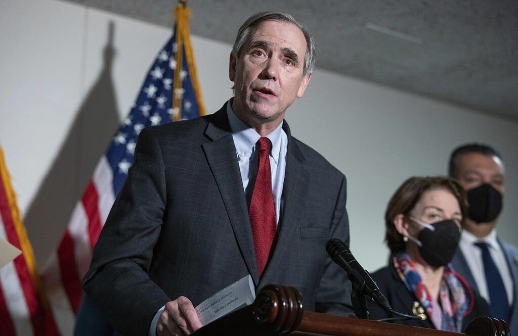 Senator Jeff Merkley Democrat Oregon corruption Ukraine
