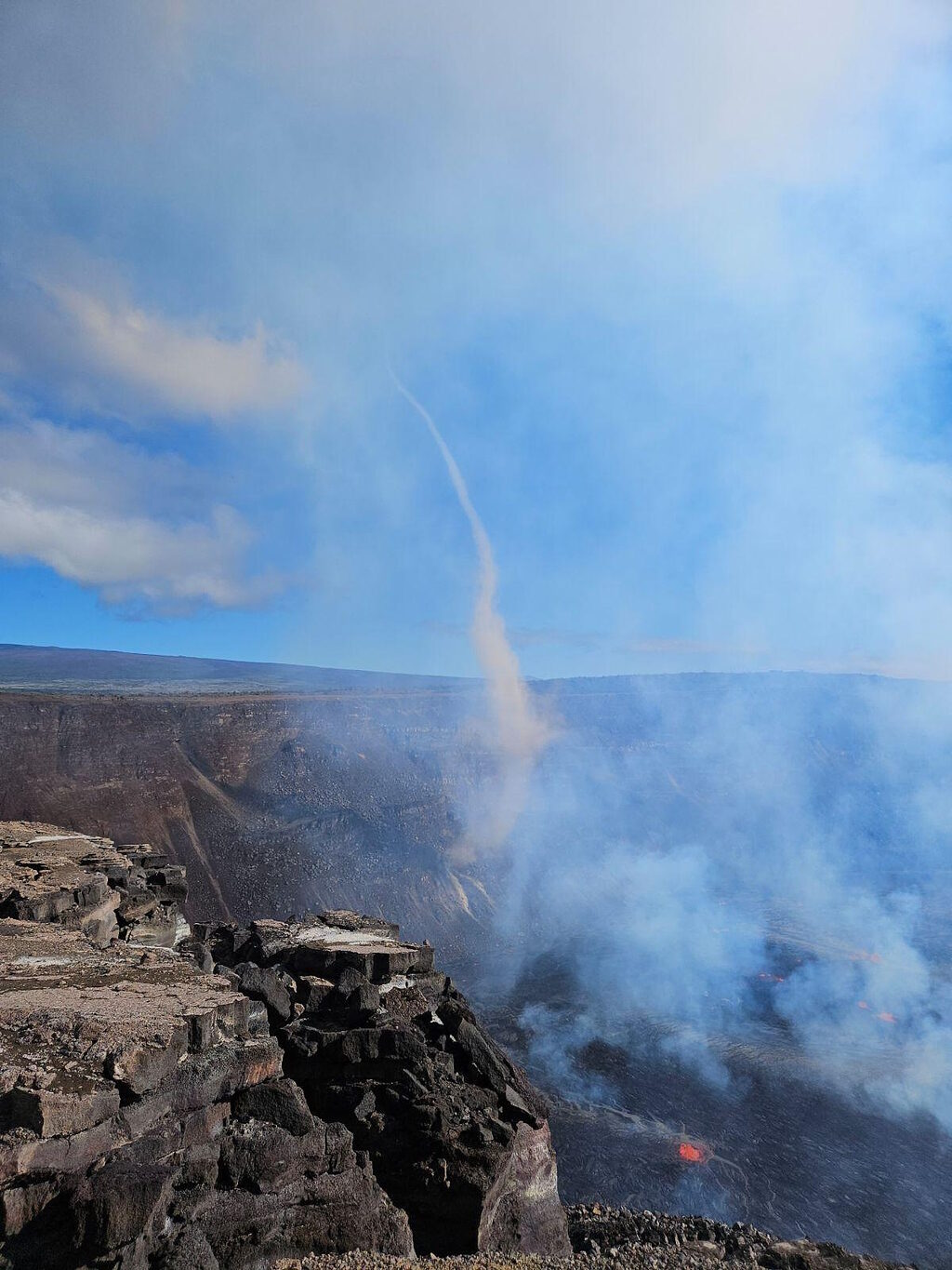 Click to enlarge volcano vortex cloud