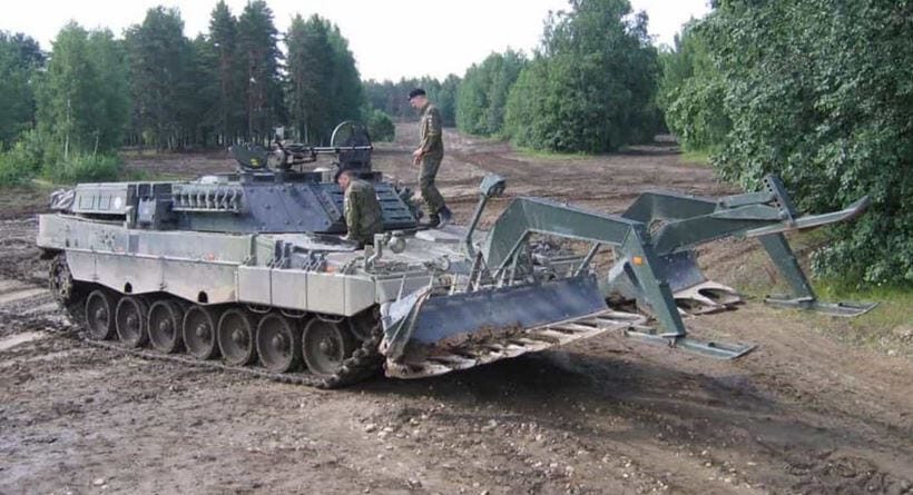 Click to enlarge Abram Tank