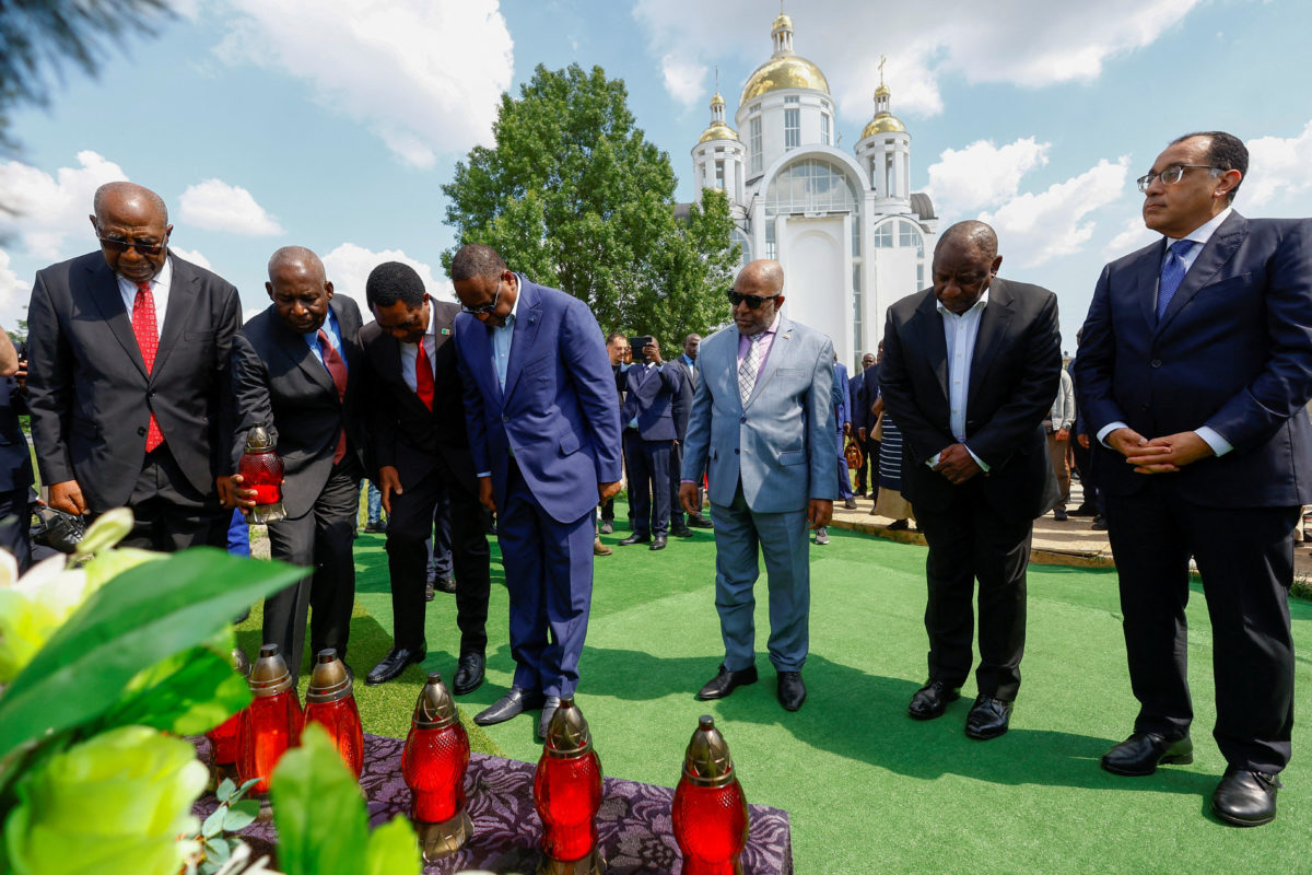 Click to enlarge African Delegation
