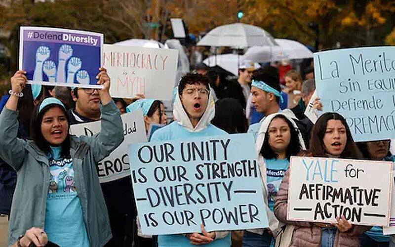 university pro affirmative action protest