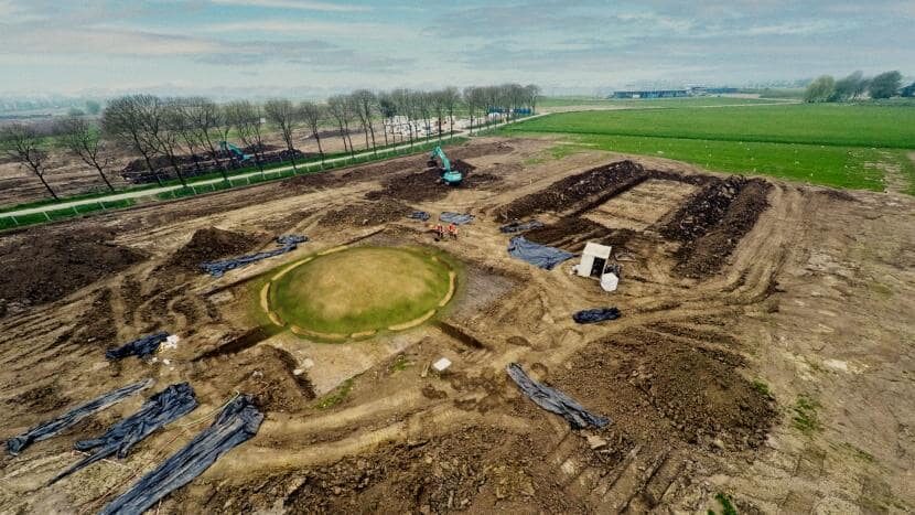 Click to enlarge Dig Site