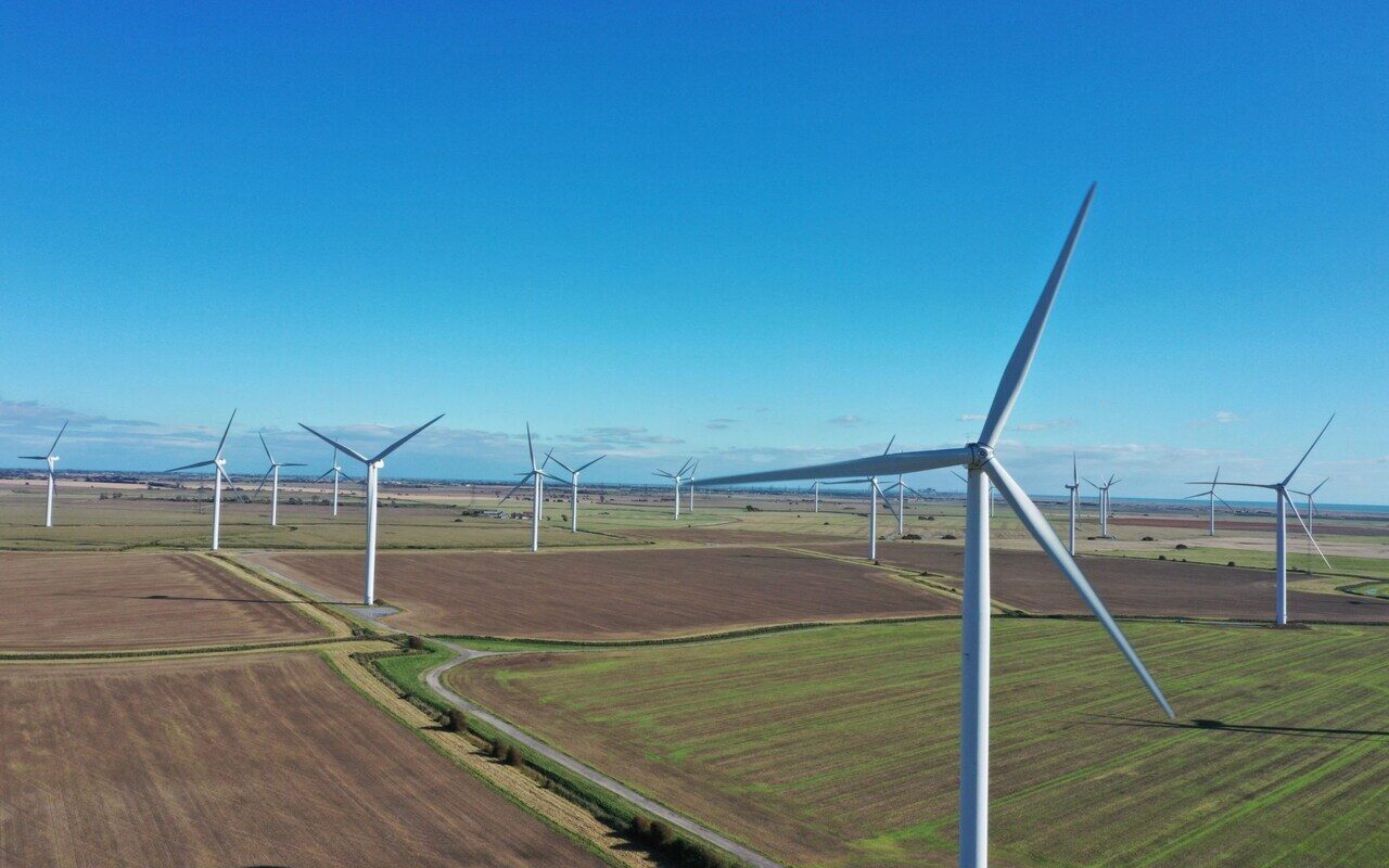 Click to enlarge wind turbine