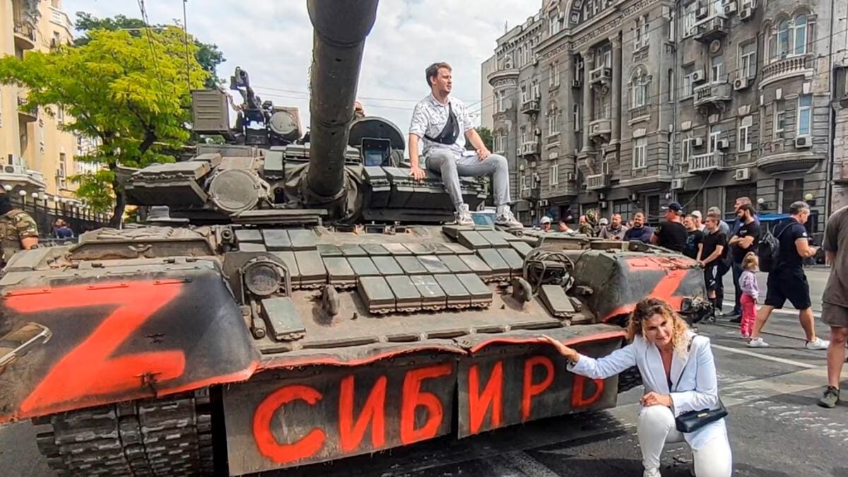 Click to enlarge wagner tank rostov