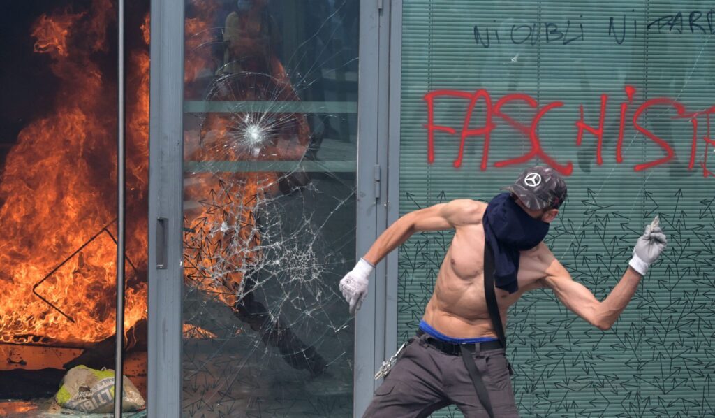 france riots