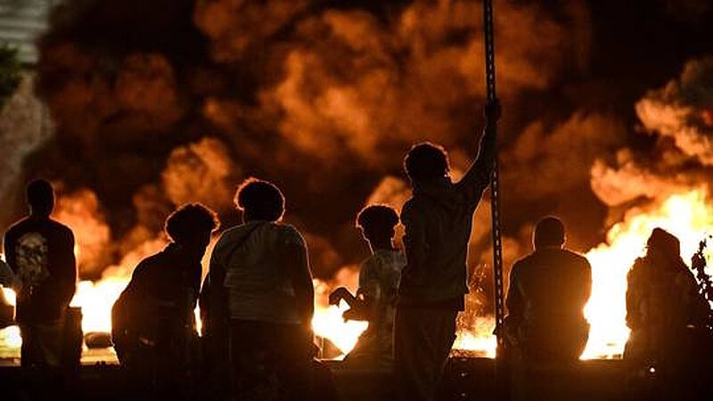 france riots 2023