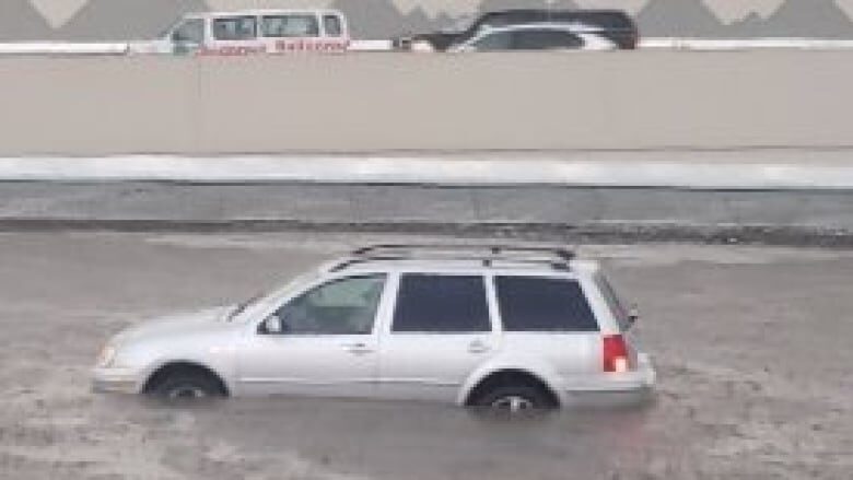 A severe thunderstorm caused flash flooding on some Calgary roads starting late Thursday afternoon.
