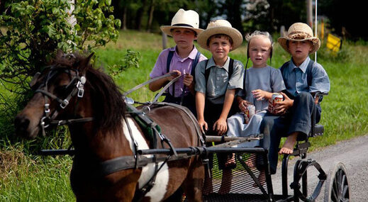 amish children