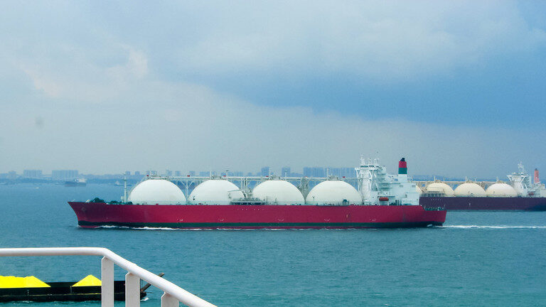 gas tanker