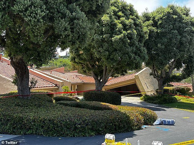 Click to enlarge landslide los angeles families evacuated homes