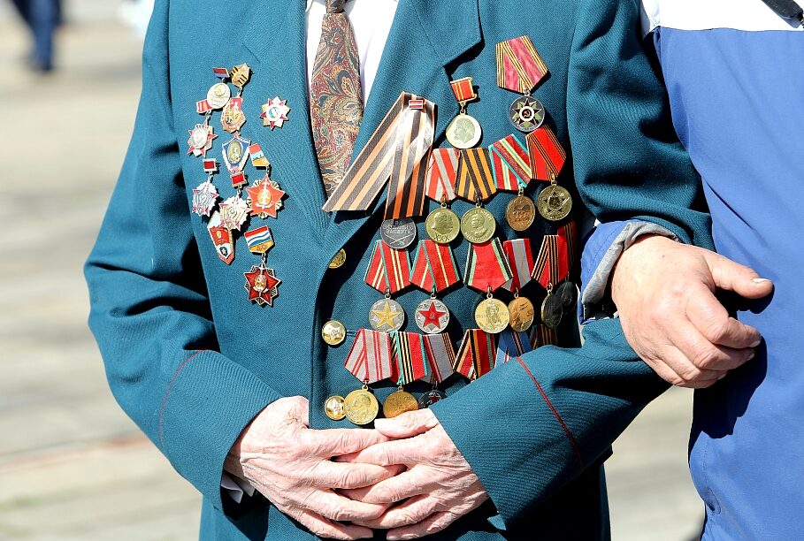 Click to enlarge Victory Day in Riga